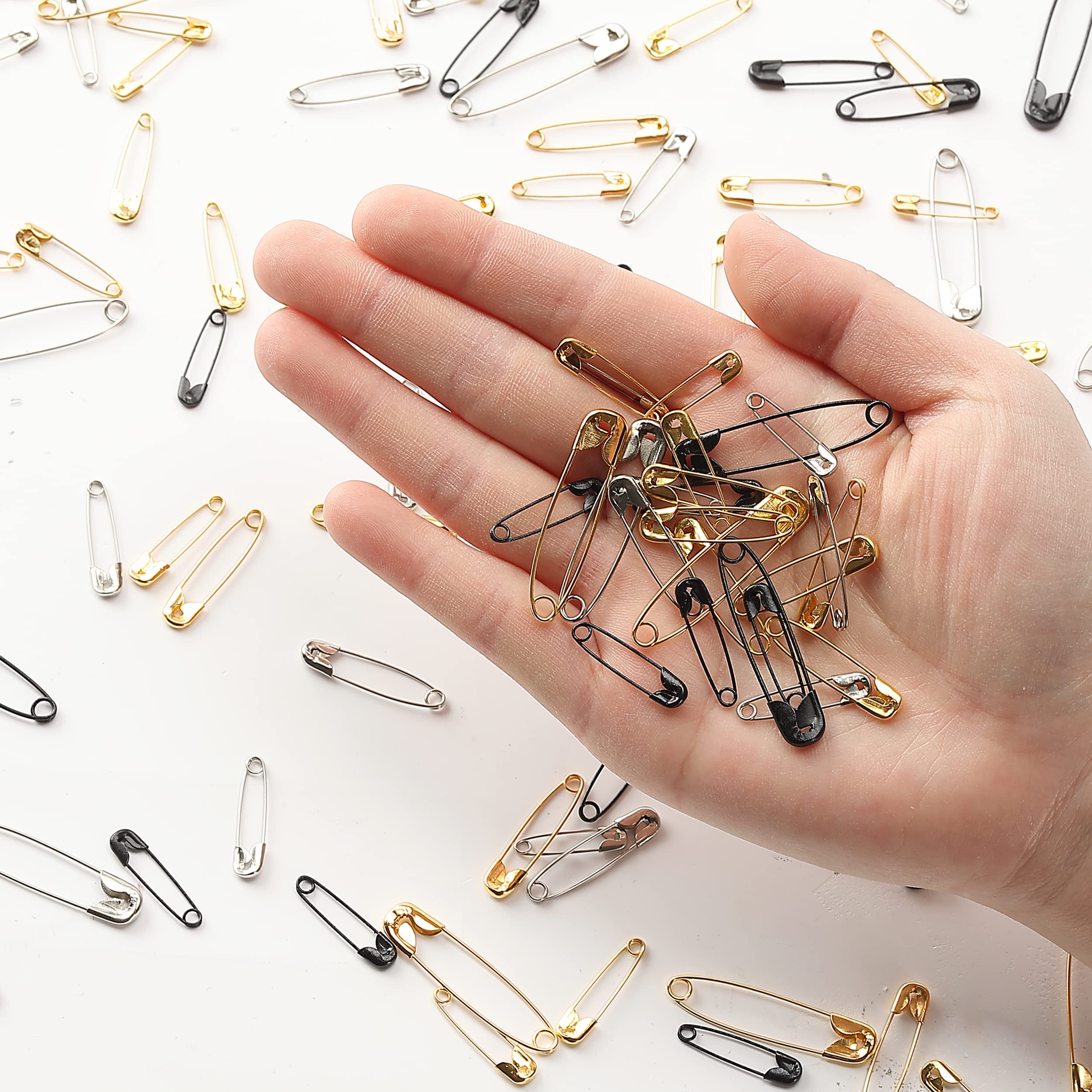 Mr. Pen Assorted Safety Pins - 600 Pack, Small & Large Sizes, Assorted Colors, Ideal for Clothes