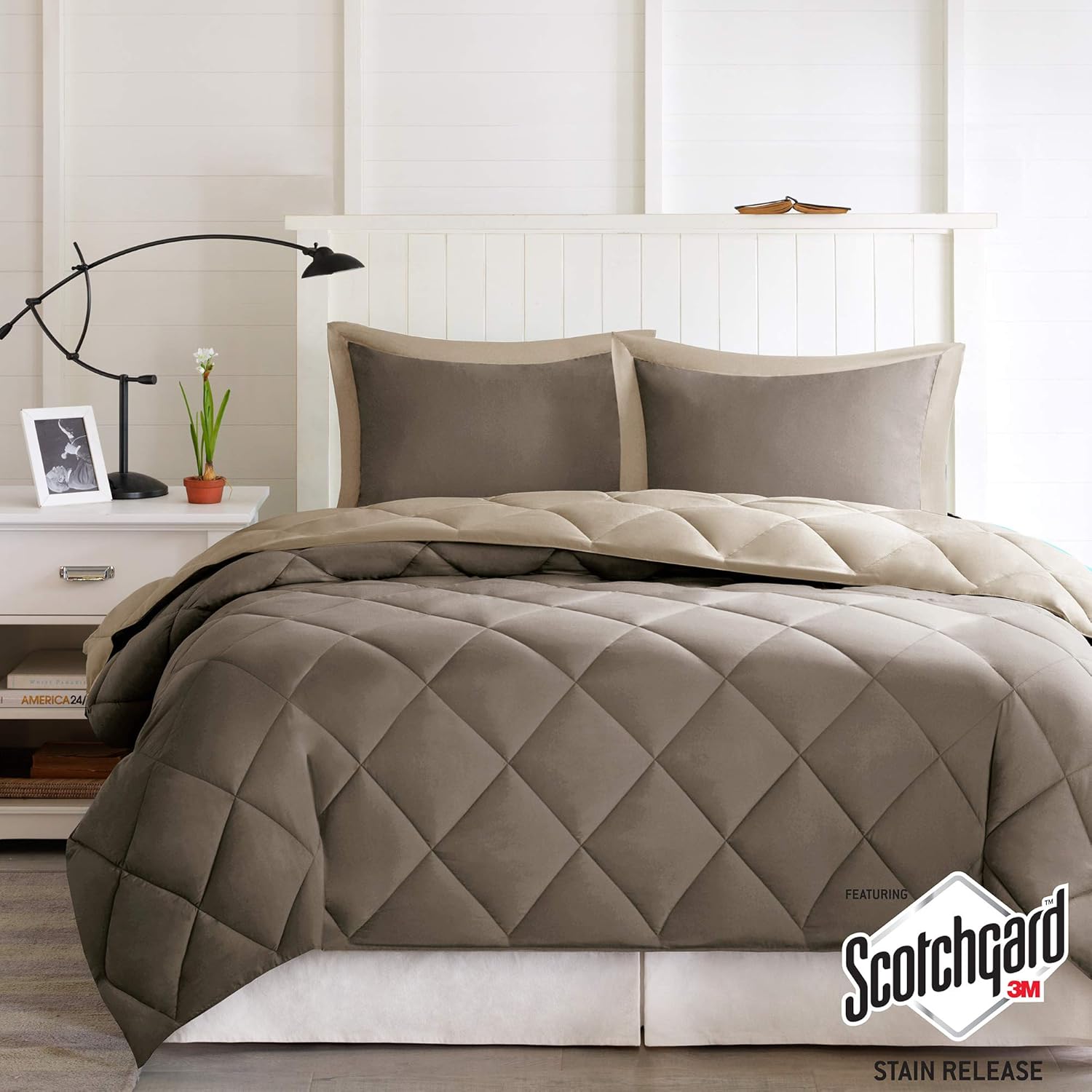 Madison Park Essentials Larksppur Reversible Down Alternative 3M Scotchard Comforter Mini Set, Full/ Queen, Brown/ Sand