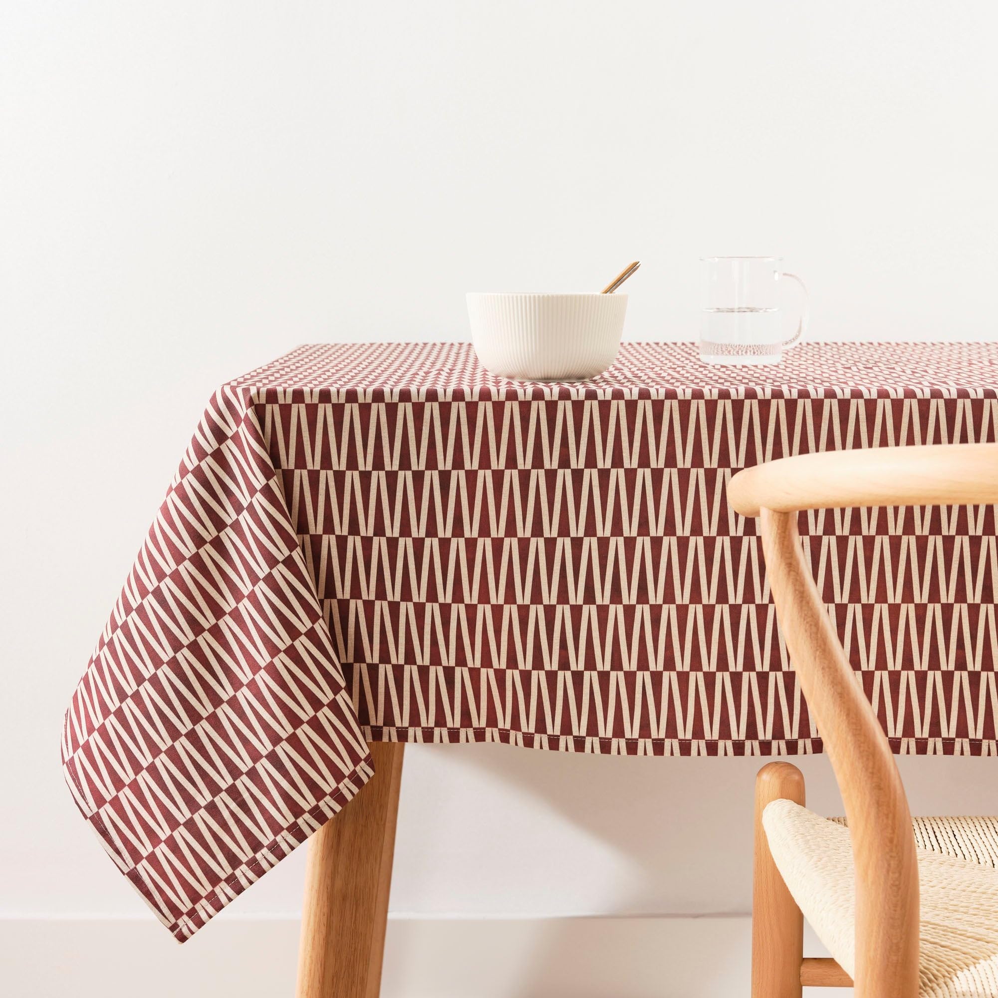 BELUM 0120-336 Stain-Resistant Tablecloth Size 300 x 155 cm Bordeaux Extra-Soft Touch 100% Organic Cotton Fabric