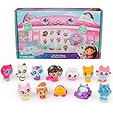 Gabby's Dollhouse: The Movie, 15-Piece Mini Movie Figures Set with 12 Figurines & 3 Themed Display Bases, Kids Toys for Girls