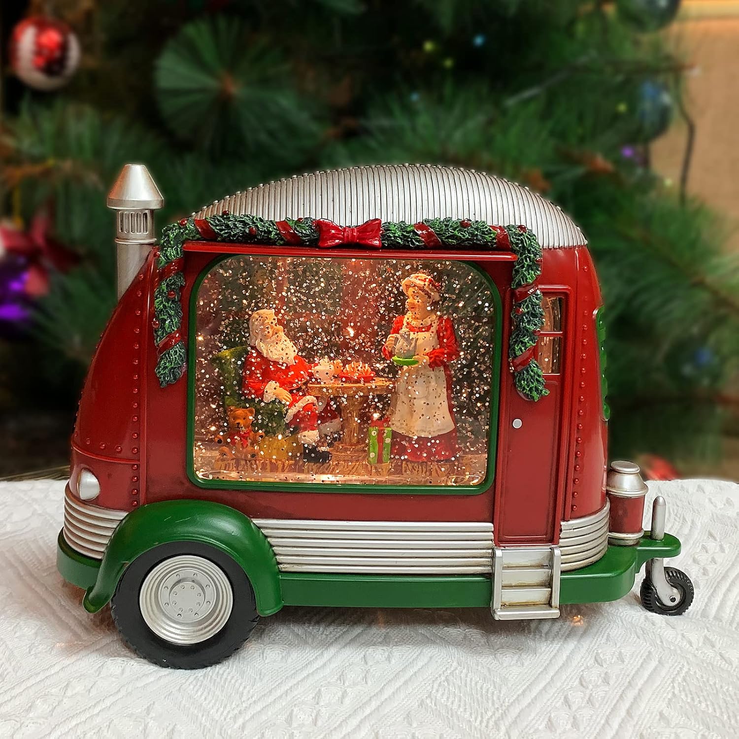 Snow Globes - Christmas Tabletop Decor, Snow Globe Water Spinning LED Lighted Christmas Trailer with Santa Claus and Mrs. Claus, Battery Operated (not Included) (6.8