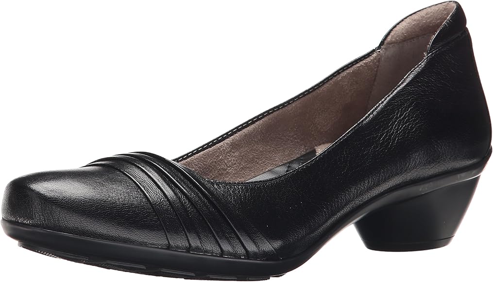 naturalizer pumps on sale