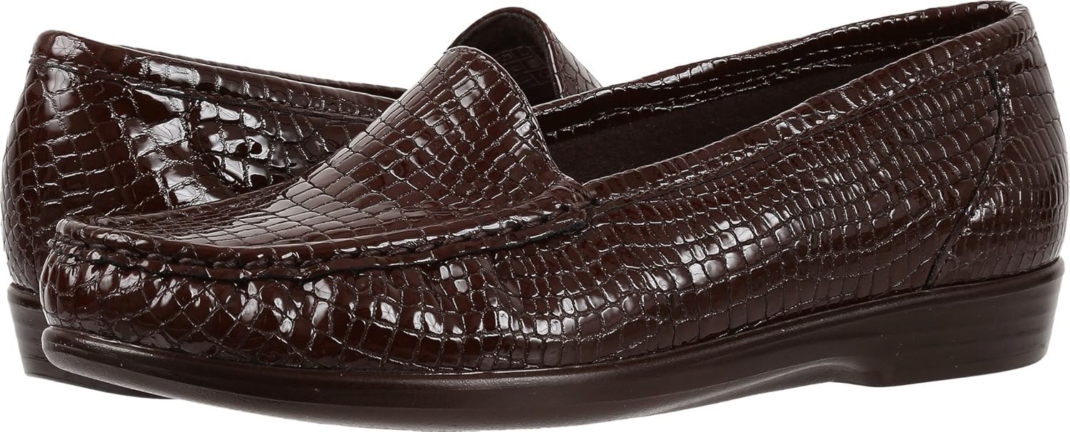 aaa crocs discount