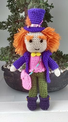 amigurumi alicia en el pais de las maravillas
