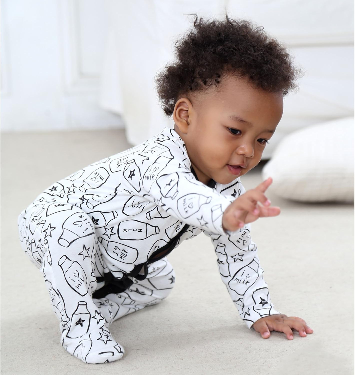 OPAWO Baby Boys' Footed Sleeper Pajamas 3 Pack Long Sleeve Footie Pjs 0-18 Months: Clothing
