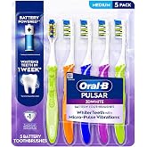 Oral-B Pulsar 3D White Battery Powered Toothbrush, Micro-Pulse Vibrations for Whiter Teeth &amp; Plaque Removal, Medium Bristles, 5 Count (Colors May Vary)