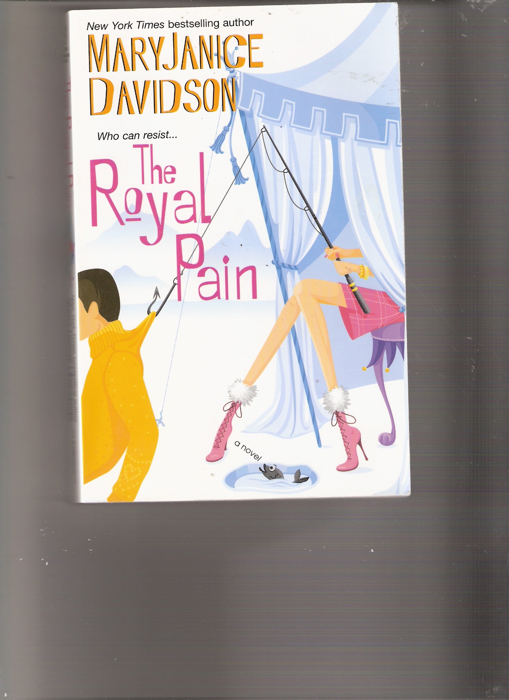 The Royal Pain Davidson Maryjanice 9780758208064 Amazon Com Books