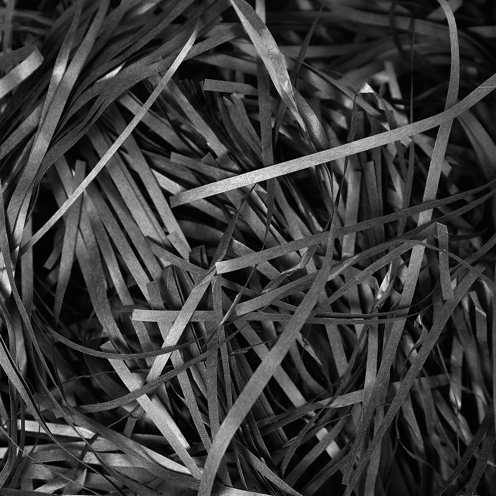 500g Black Shredded Tissue Paper for Gift Boxes, Hampers and Gift Bags, Dust-free, Soft to the Touch, Ideal Hamper Filling & Packaging Filler