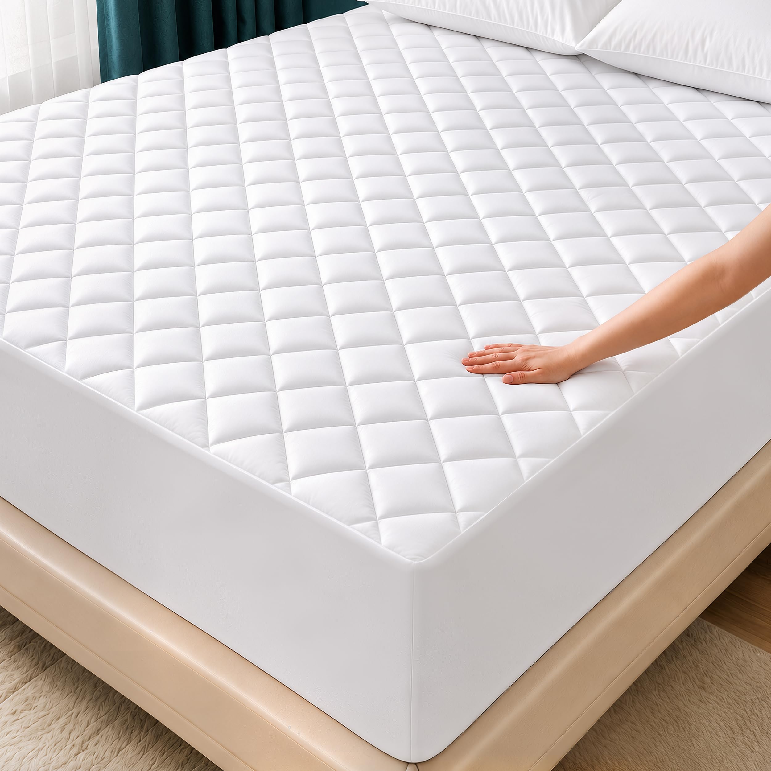 Quilted Fitted Mattress Pad, King Mattress Protector Topper with Deep Pocket Stretches up to 16 Inches, Machine Washable Mattress Cover by Utopia Bedding (White)
