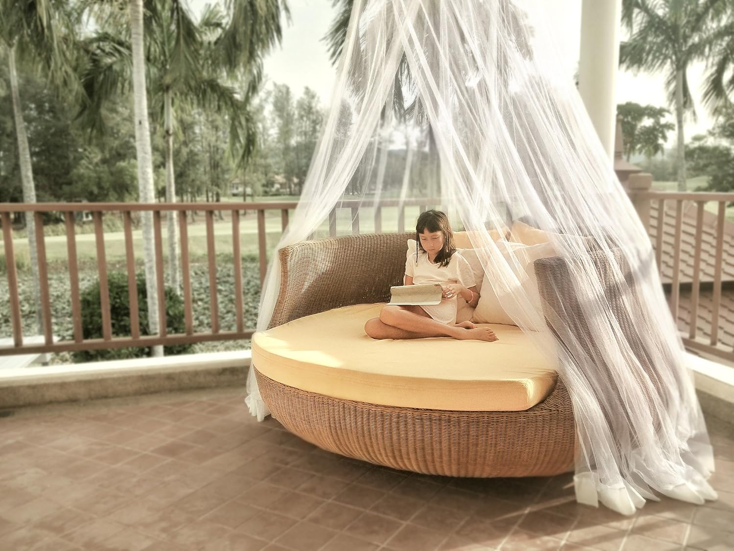 Timbuktoo Mosquito Nets Luxury Mosquito NET - for King to Single Size Beds Quick and Easy Installation System - Unique Internal Loop - 2 Entries - Ripstop Stuff Sack - No Added Chemicals.: Home & Kitchen