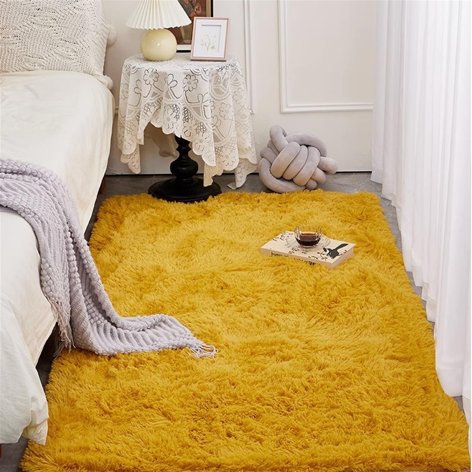 Heavyoff Yellow Area Rug for Bedroom Fluffy Shag Rug Super Soft Fuzzy Plush Carpet Rectangular Indoor Rug for Dorm Nursery Kids Room Home Decorative, 2.6 ft x 5.2 ft