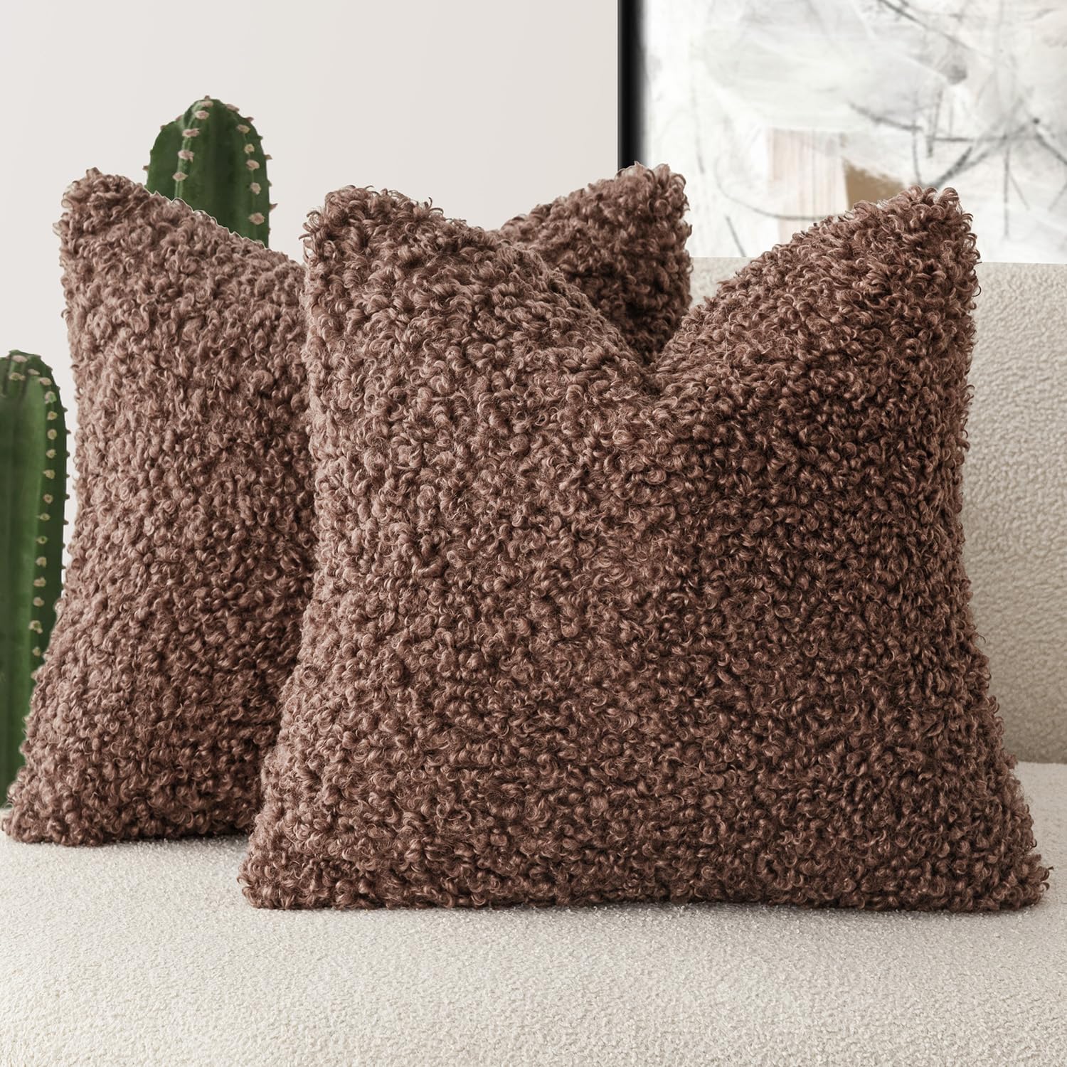 Foindtower 2 Pieces 18x18 Inch Red Brown, Faux Fur Throw Pillow Cover Accent Sherpa Furry Pillow Covers Fuzzy Soft Pillowcases Cozy Sheepskin Decorative Fleece Cushion Case for Bed Couch Living Room