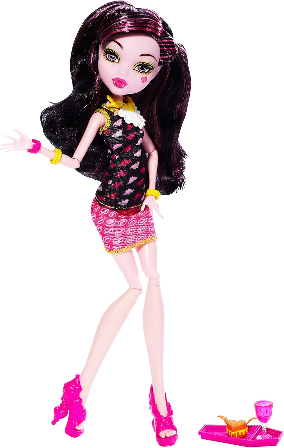draculaura beach doll