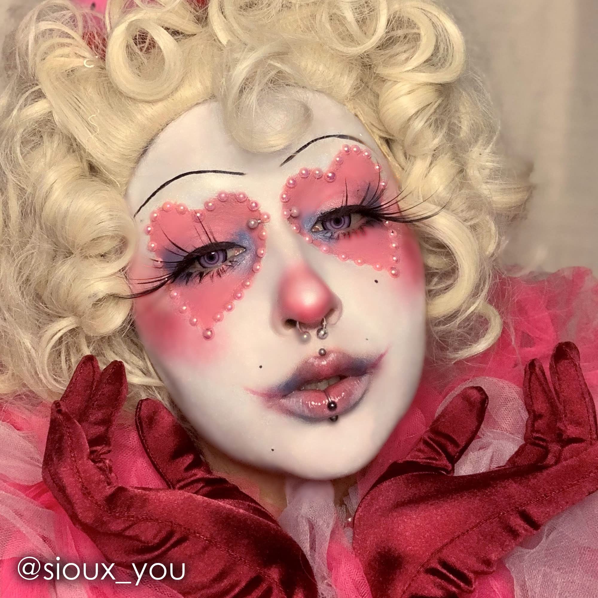Mehron Makeup Clown Pink Face Paint | Light Pink Face Paint | Clown Makeup for Halloween & Cosplay 2.25 oz (65 gm)
