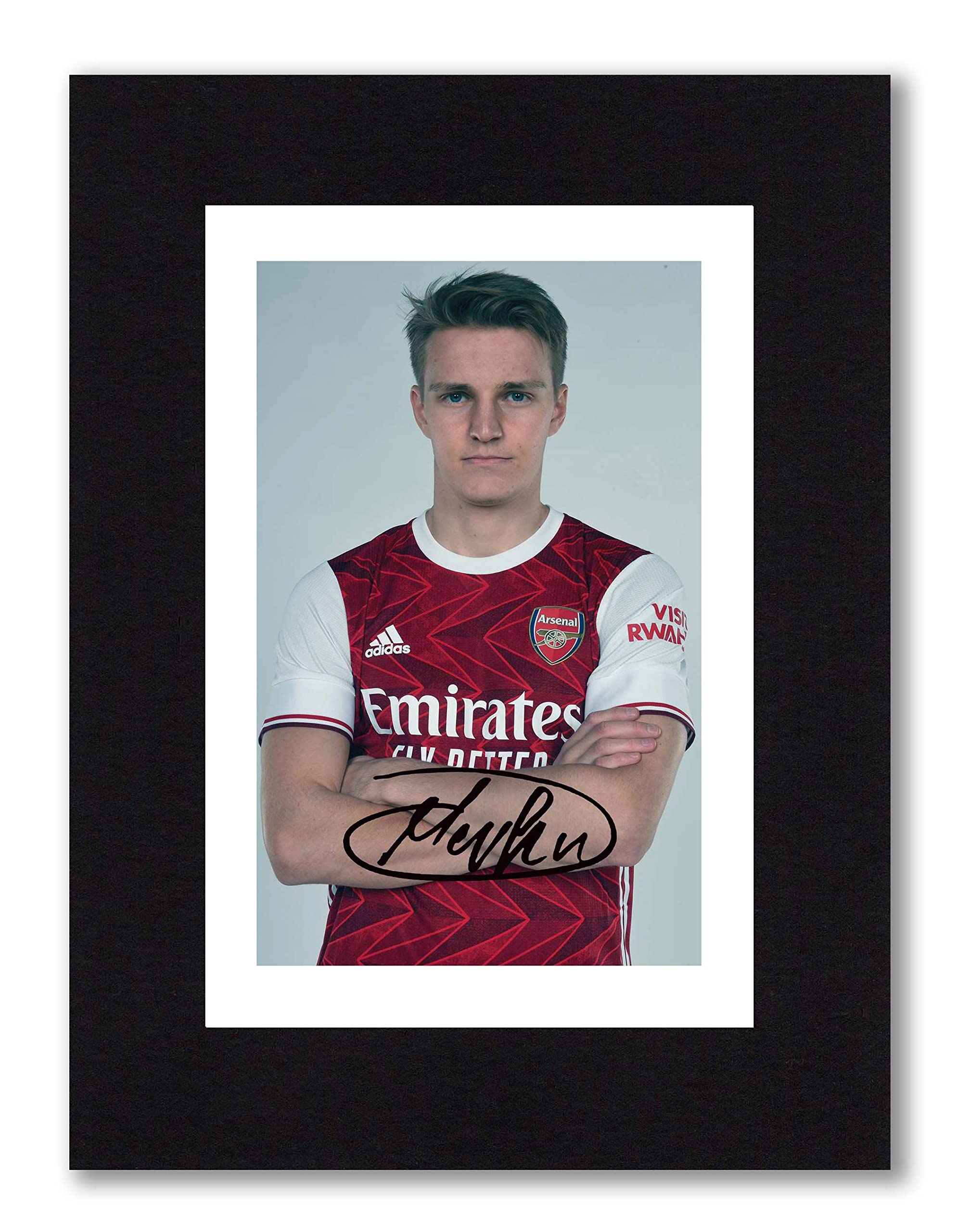 MARTIN ODEGAARD Signed 8x6 Inch Mounted Photo Print With Pre Printed Signature Arsenal Autograph Gift, Ready To Be Framed