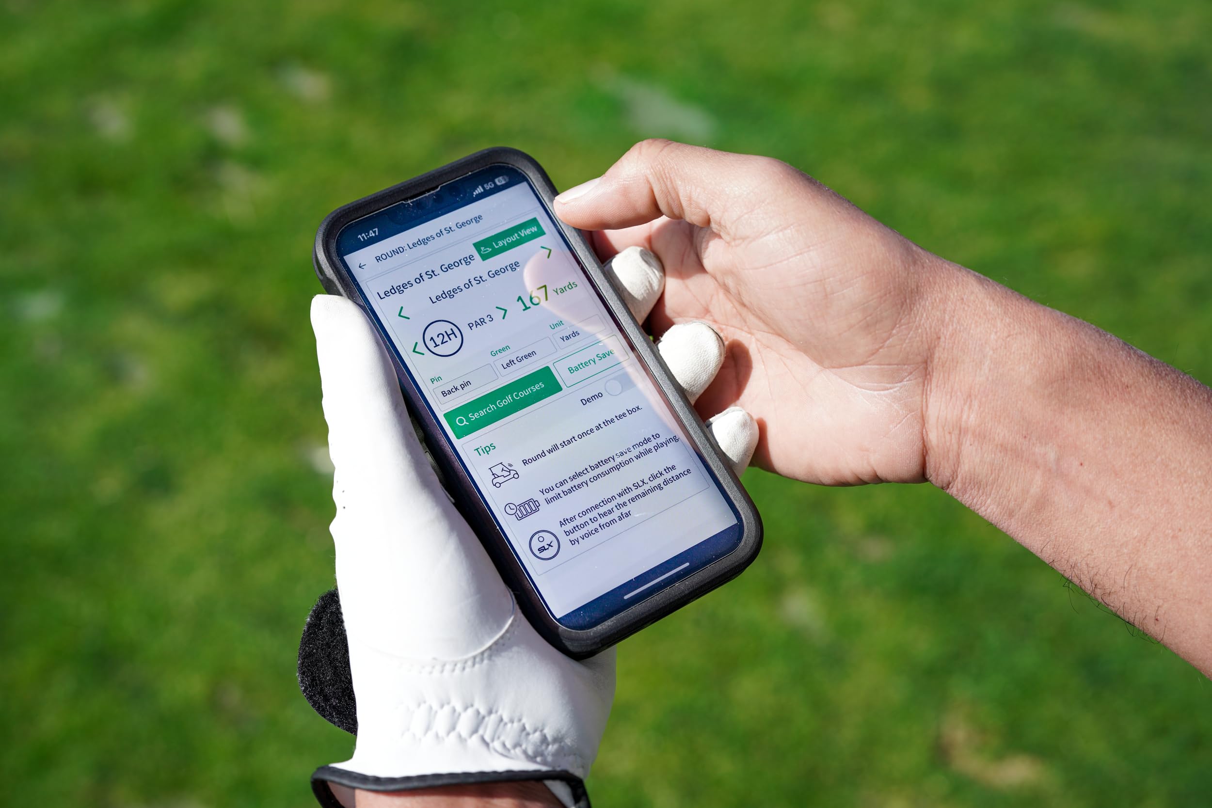 SwingLogic SLX Hybrid Pro Launch Monitor - Combined with HD Magnetic Speaker - Effectively Track Your Ball Speed, Club Speed, Distance and Smash Factor - Portable Golf GPS Device via Bluetooth (Black)