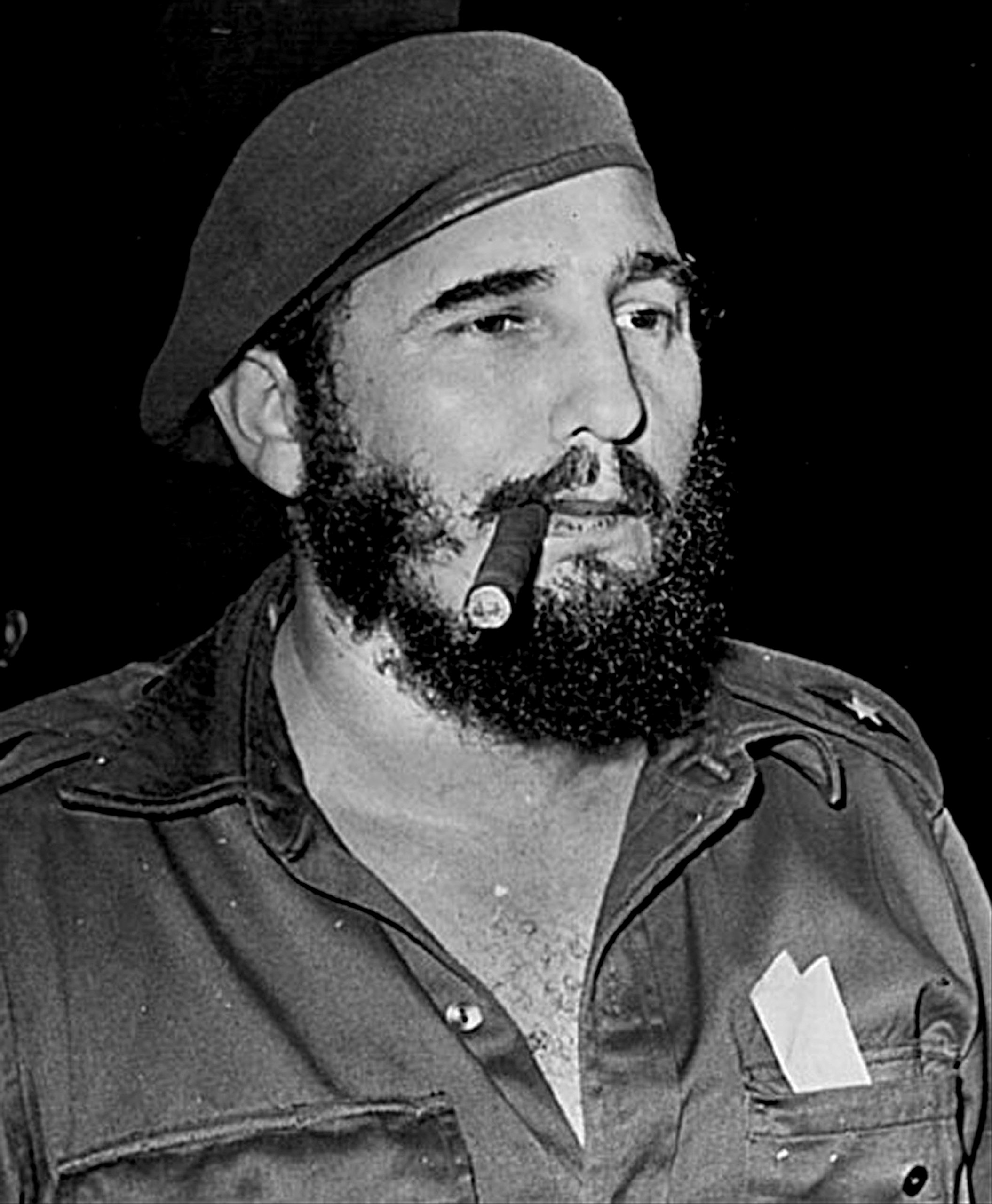 FIDEL CASTRO SMOKING A CIGAR GLOSSY POSTER PICTURE PHOTO cuba leader cuban (40"x60")