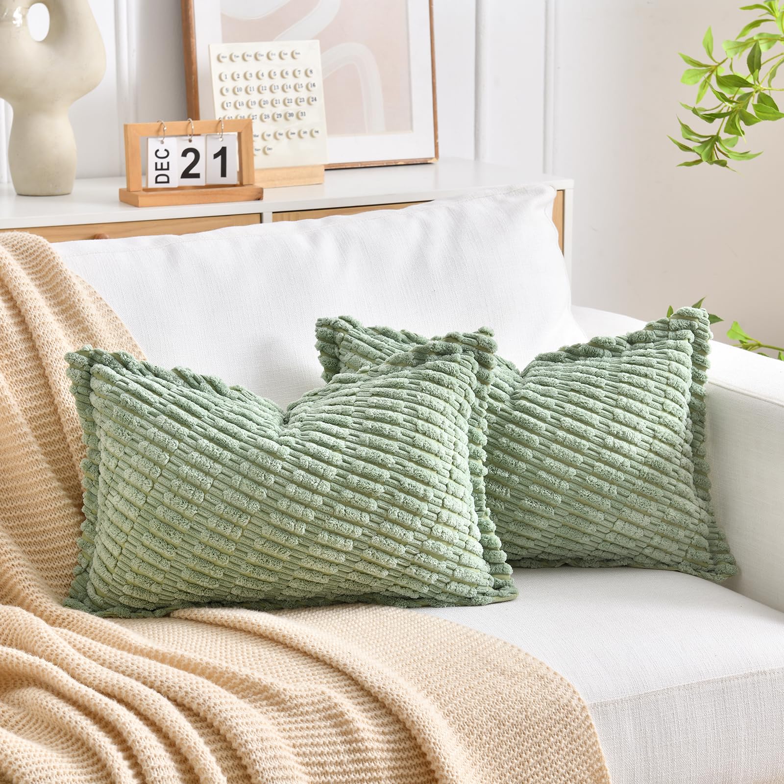 LRartdeco Sage Green Cushion Covers 30x50 cm Boho Cushions Corduroy Granule Cushion Covers Decorative Throw Pillow Square Soft Solid Pillowcase for Sofa Bedroom Living Room with Invisible Zipper
