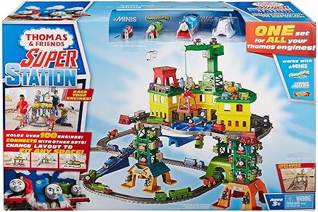 thomas super station trains