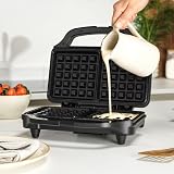 Salter Double Waffle Maker 900W Non-Stick Plates Auto Temp Control view 7
