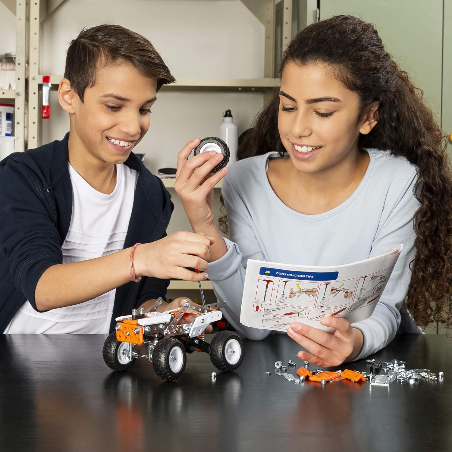 MECCANO, 15-in-1 Super Truck, S.T.E.A.M. Building Kit, for Ages 10 and Up, Multicolor - Image 5