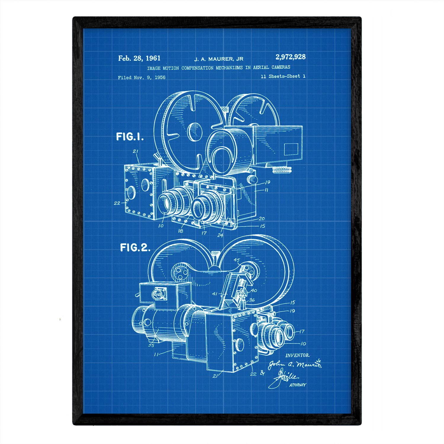Nacnic Poster patent Compensator motion image. Sheet with old design patent A3 size with blue background