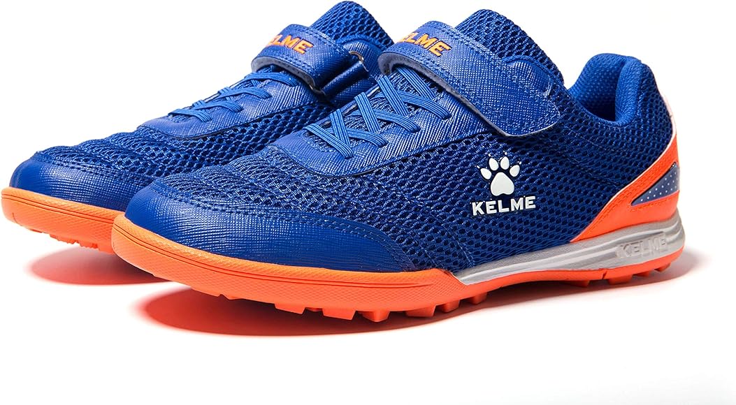 girls size 3 soccer cleats