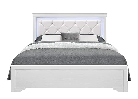 Amazon Com Global Furniture Usa Pompei Tufted Panel Bed In