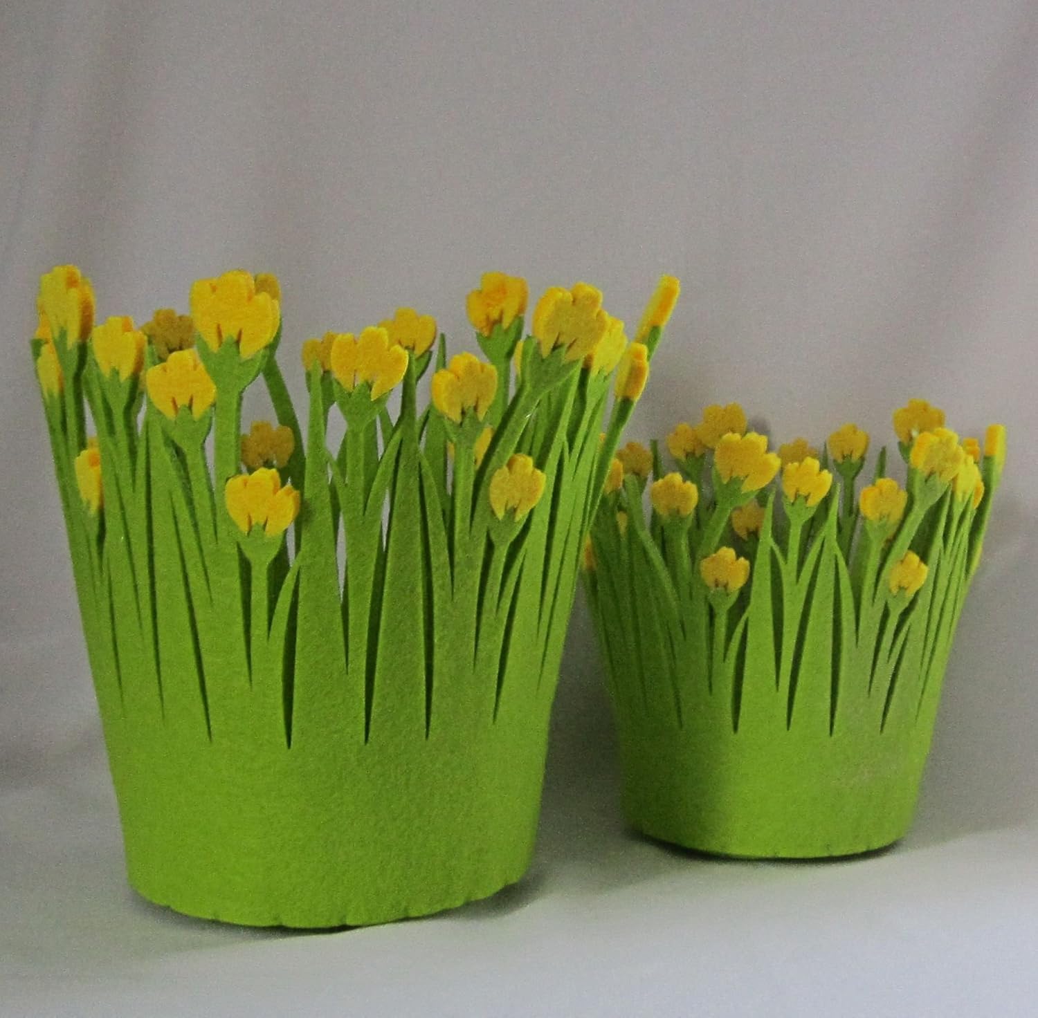 Image: https://images-na.ssl-images-amazon.com/images/I/81VNDZNnphL._AC_SL1500_.jpg Amazoncom Felt Flower Pot Cover Set Garden  Outdoor