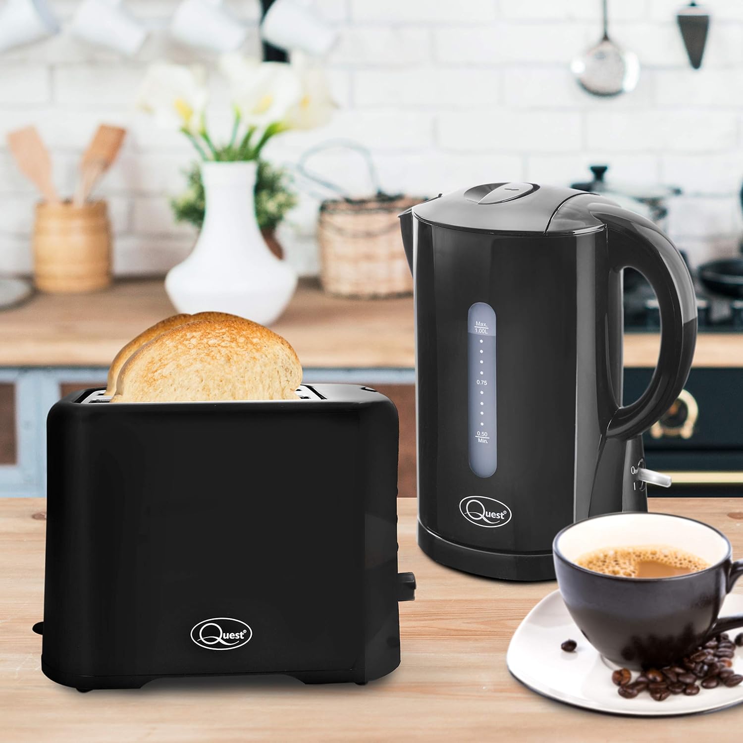 Quest 2 Slice Toaster/Variable Browning Control/Reheat and Defrost/Crumb Tray and Cord Storage/Black / 870W - Image 4