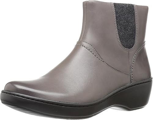 clarks women's delana joleen boot