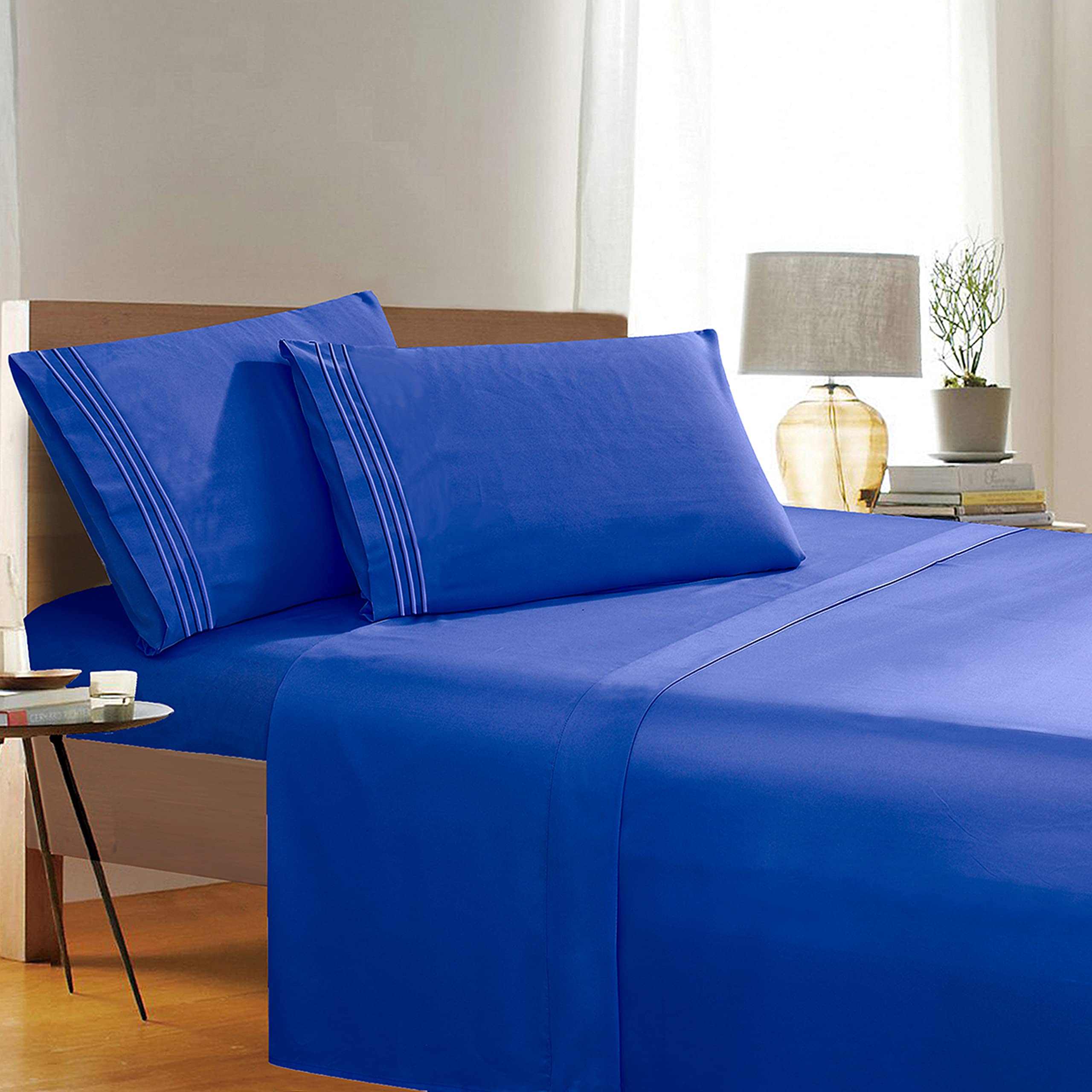 1500 Thread Count Wrinkle & Fade Resistant Egyptian Quality 4-Piece Bed Sheet Set Ultra Soft Luxurious Set includes Flat Sheet, Fitted Sheet and 2 Pillowcases, King Size, Brilliant Blue