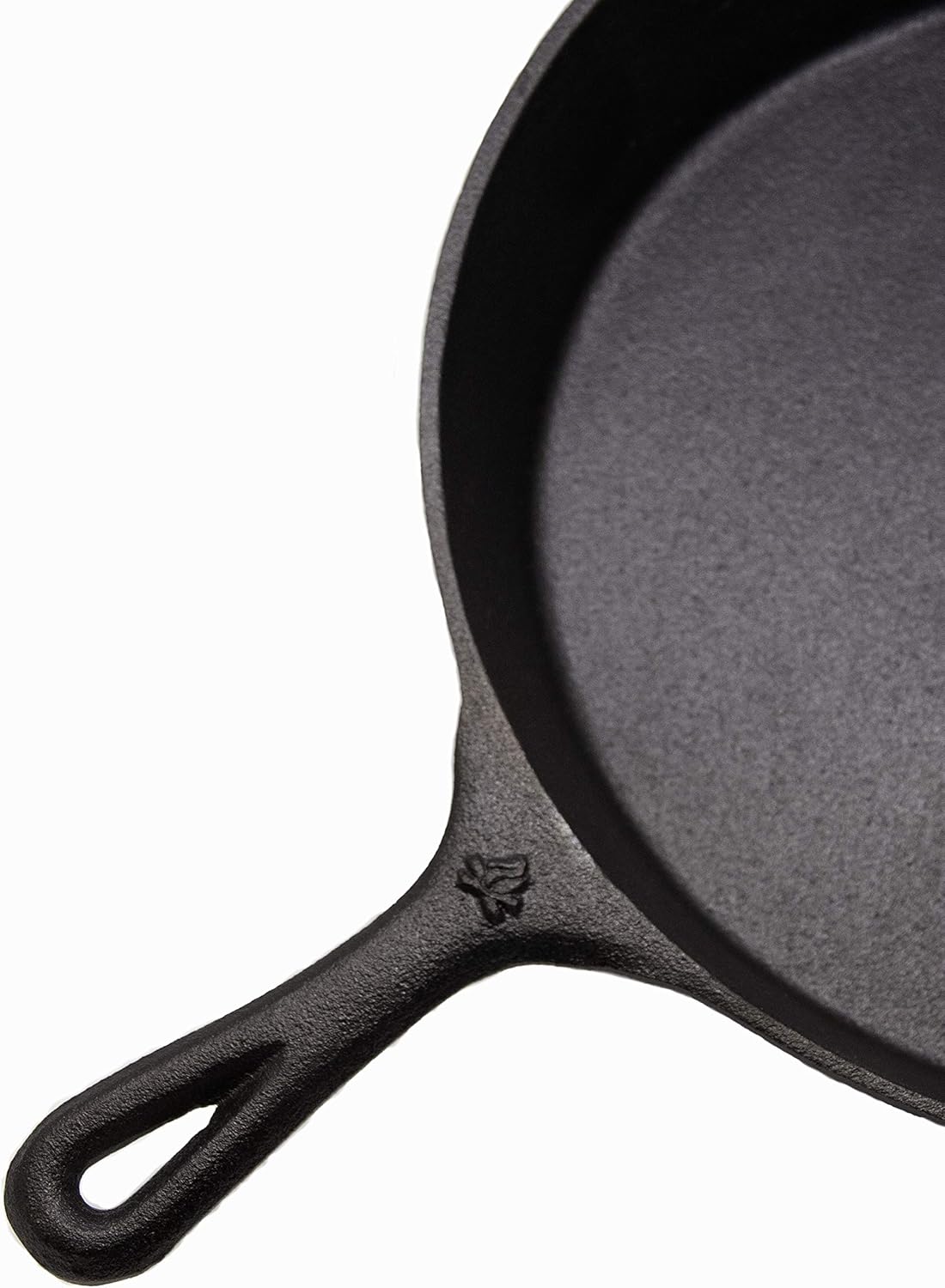 Backcountry Cast Iron Skillet(12 Inch Large Frying Pan + Cloth Handle Mitt, Pre-Seasoned for Non-Stick Like Surface, Cookware Oven/Broiler/Grill Safe, Kitchen Deep Fryer, Restaurant Chef Quality): Kitchen & Dining