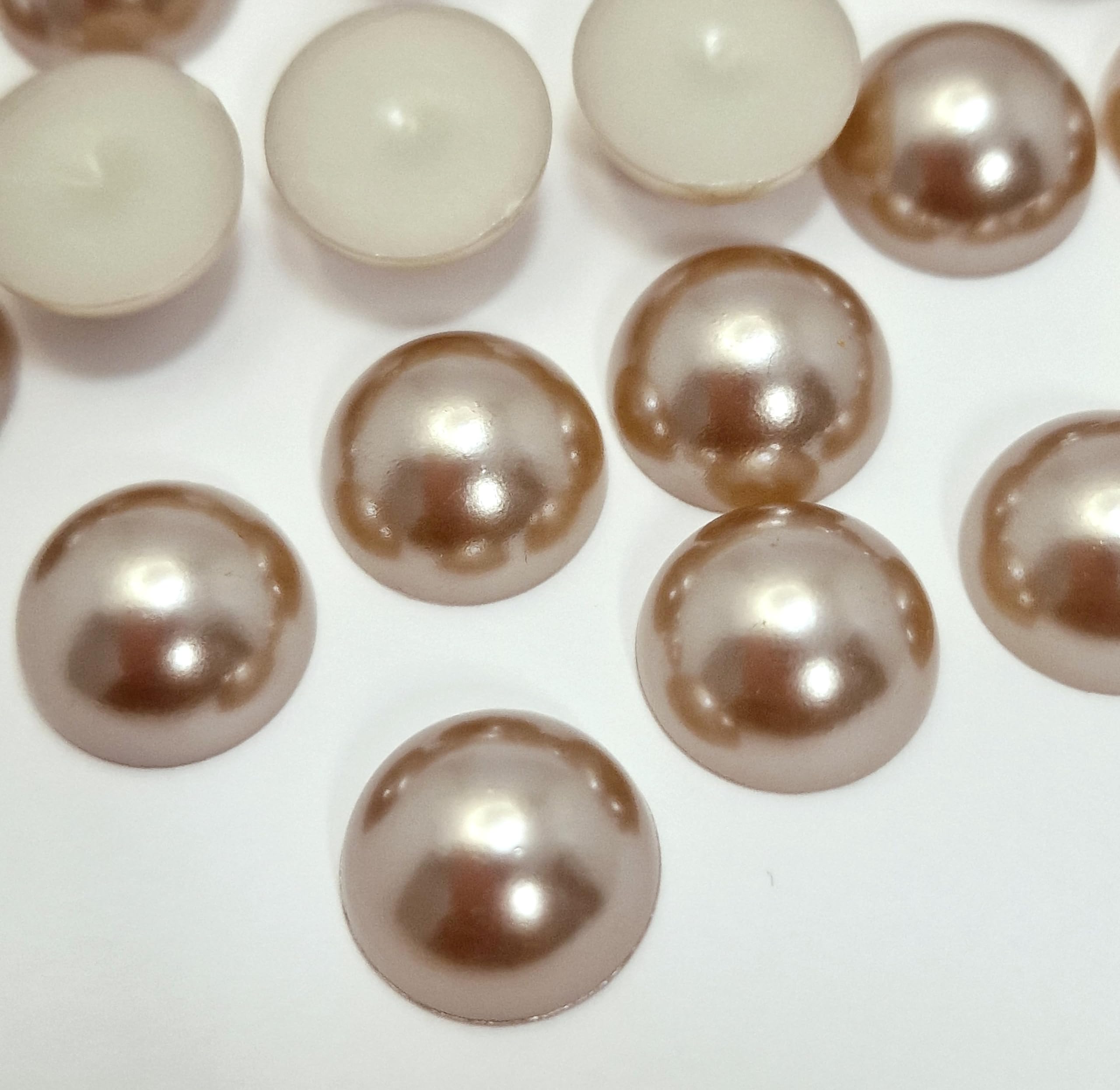 MajorCrafts 100pcs 14mm Flat Back Half Round Resin Pearls Arts and Crafts Embellishments (Light Brown C24)