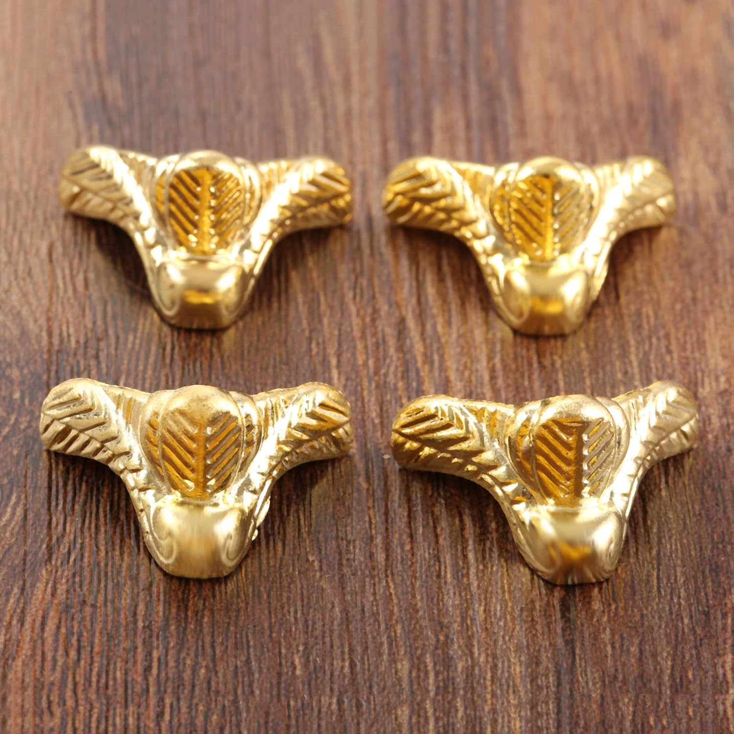 Dophee 4Pcs Box Corner Protector Chest Guard Edge Cover Corner for Jewellry Box Wooden Box Furniture Edge Decorative 1.14"x0.67" - Image 4