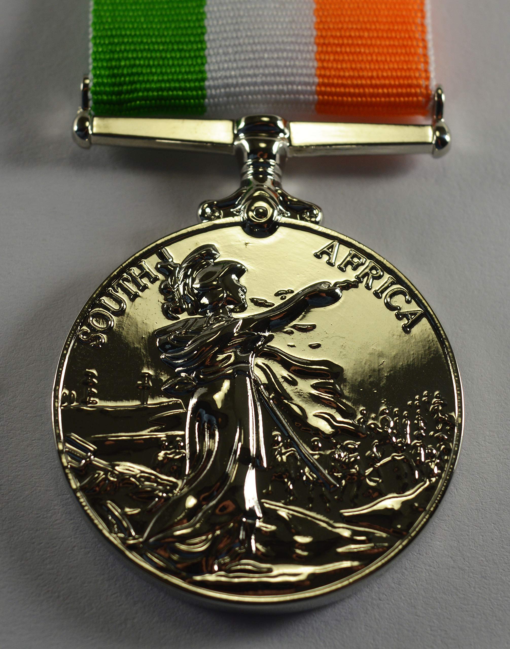 The Commemorative Coin Company King's South Africa War Medal Replica in 999 Silver. Edward VII, Second Boer War