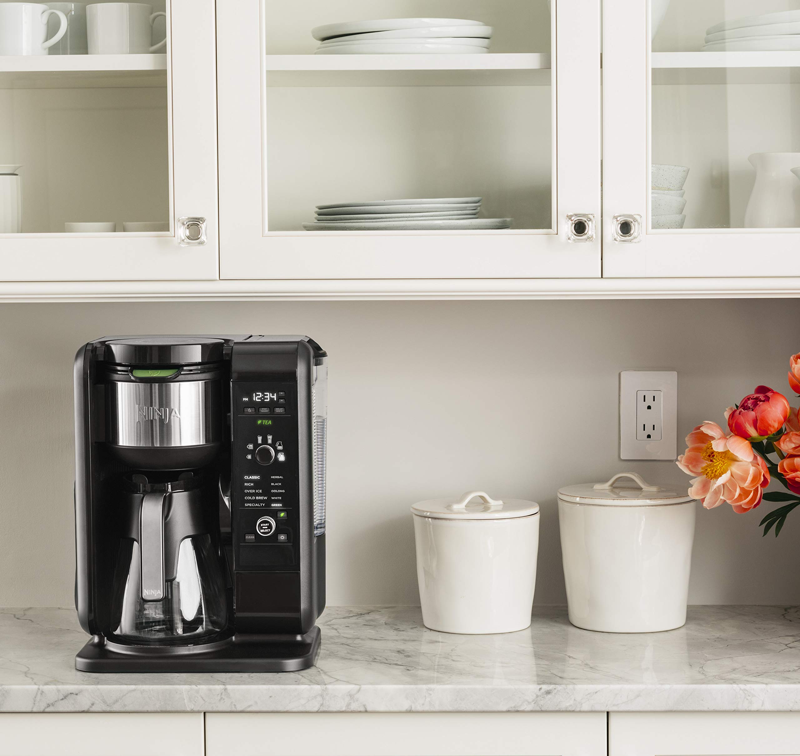 Ninja Hot and Cold Brewed System, Auto-iQ Tea and Coffee Maker with 6 Brew Sizes, 50 fluid ounces, 5 Brew Styles, Frother, Coffee & Tea Baskets with Glass Carafe (CP301),Black