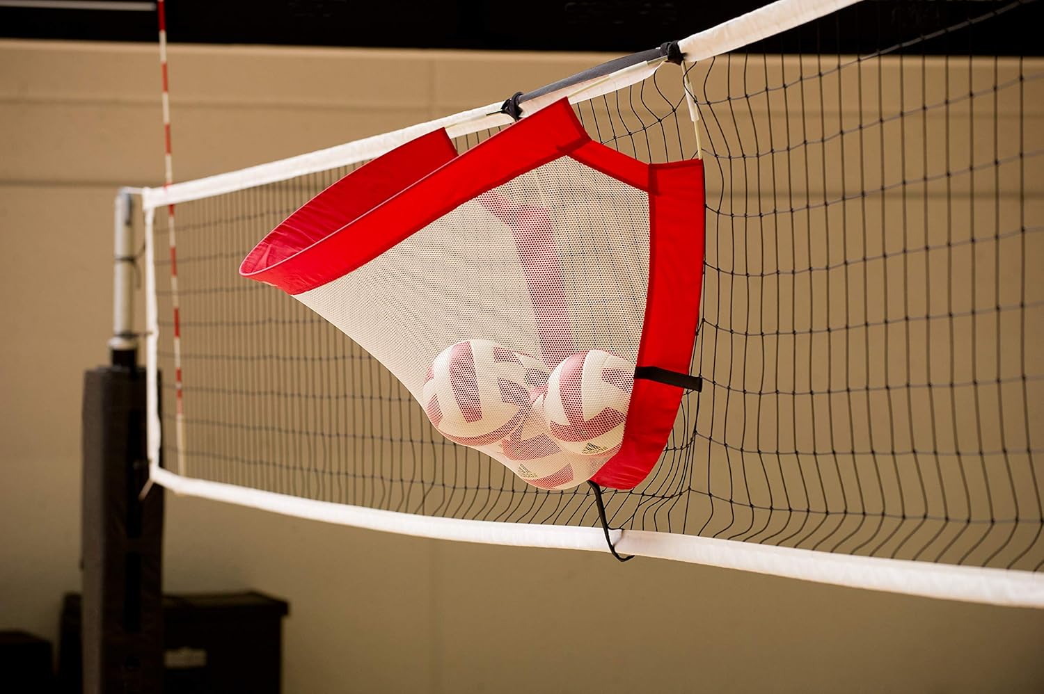 Tandem Sport Pop-Up Volleyball Catcher : Sports & Outdoors