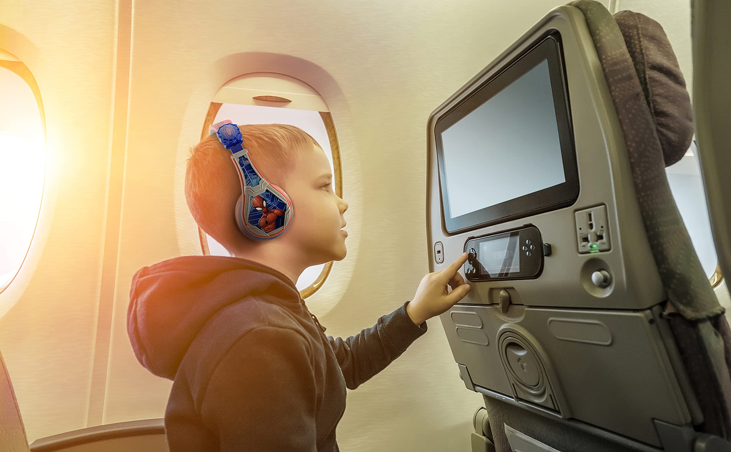 eKids Spiderman Wireless Bluetooth Portable Headphones with Microphone, Volume Reduced to Protect Hearing Rechargeable Battery, Adjustable Kids Headband for School Home or Travel