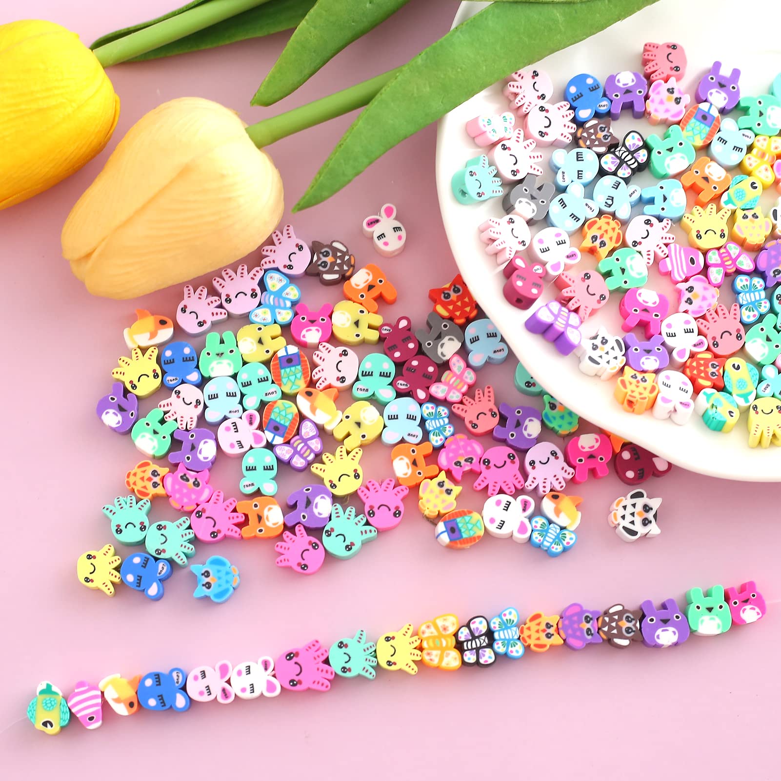 YIEUR Pack of 300 Animal Polymer Clay Beads, 150 g Colourful Clay Beads, Multicoloured Animals Loose Craft Beads with Hole for Threading for DIY and Jewellery Making (Animal)