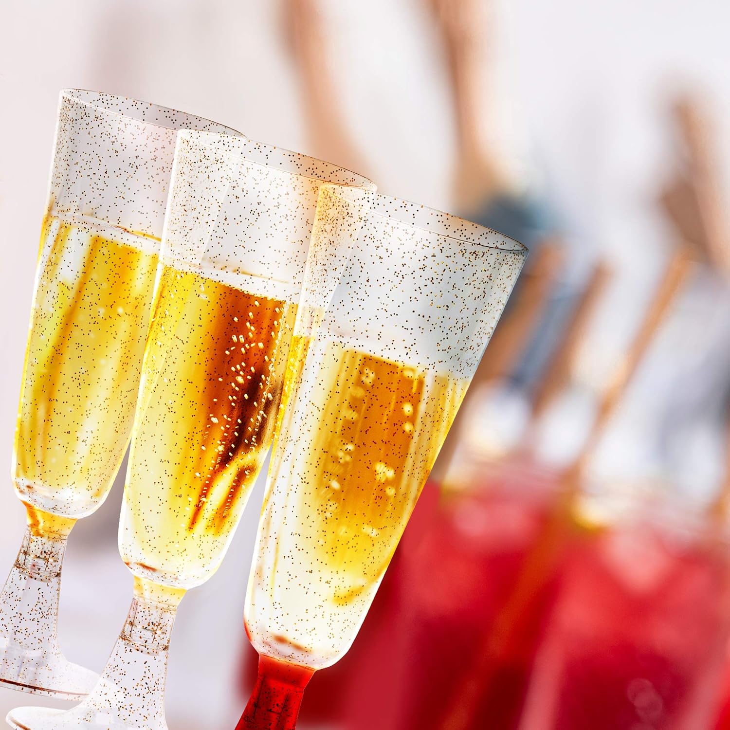 100 Plastic Disposable Champagne Glasses Flutes Glitter Gold Party