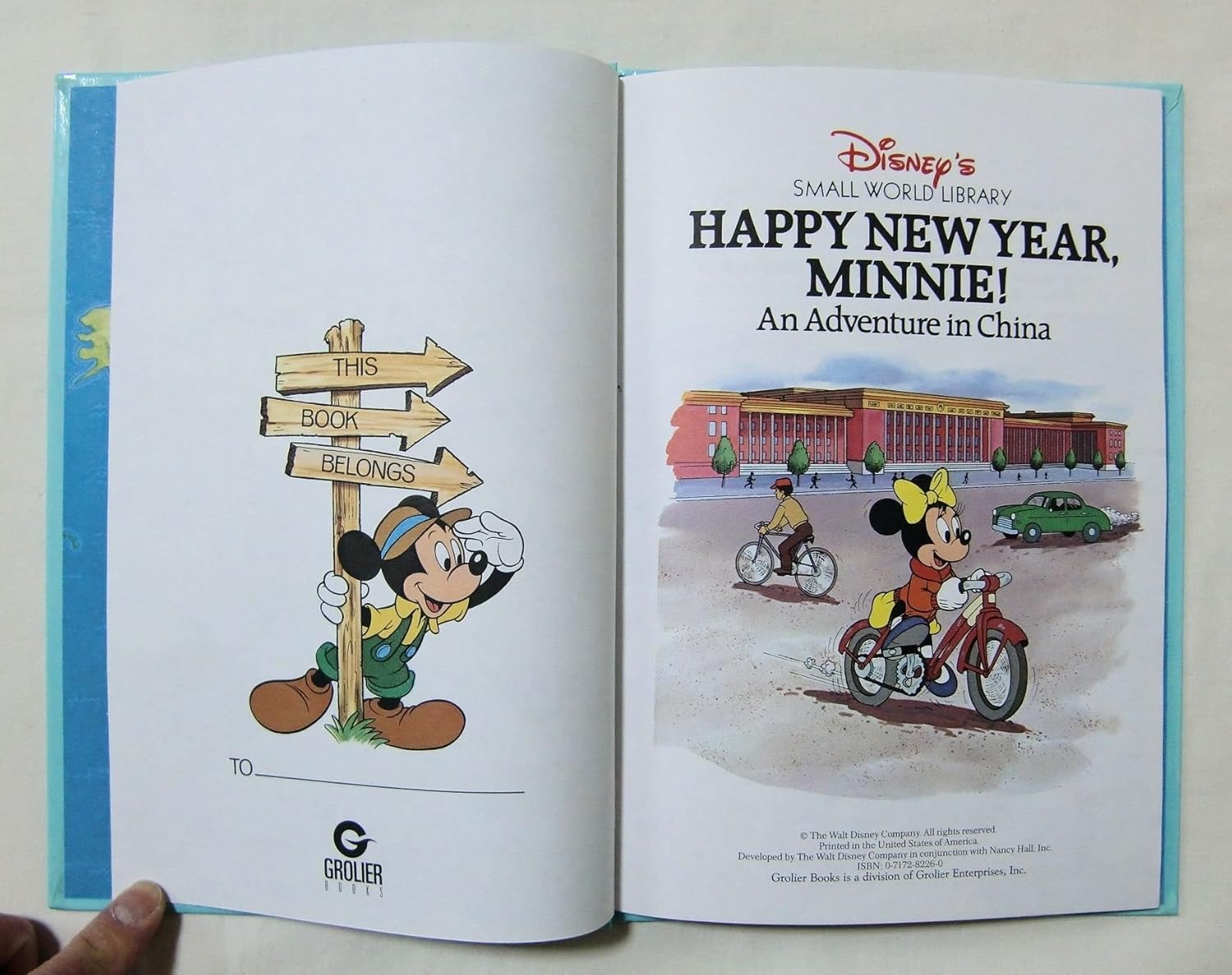 Amazon Happy New Year Minnie 中国 編 Disney S Small World Library 洋書絵本 古本 ディズニー 1990年代 ミニーマウス ディズニー 通販 Amazon Happy New Year Minnie 中国 編 Disney S Small World Library 洋書絵本 古本 ディズニー 1990年代 ミニーマウス ディズニー 通販