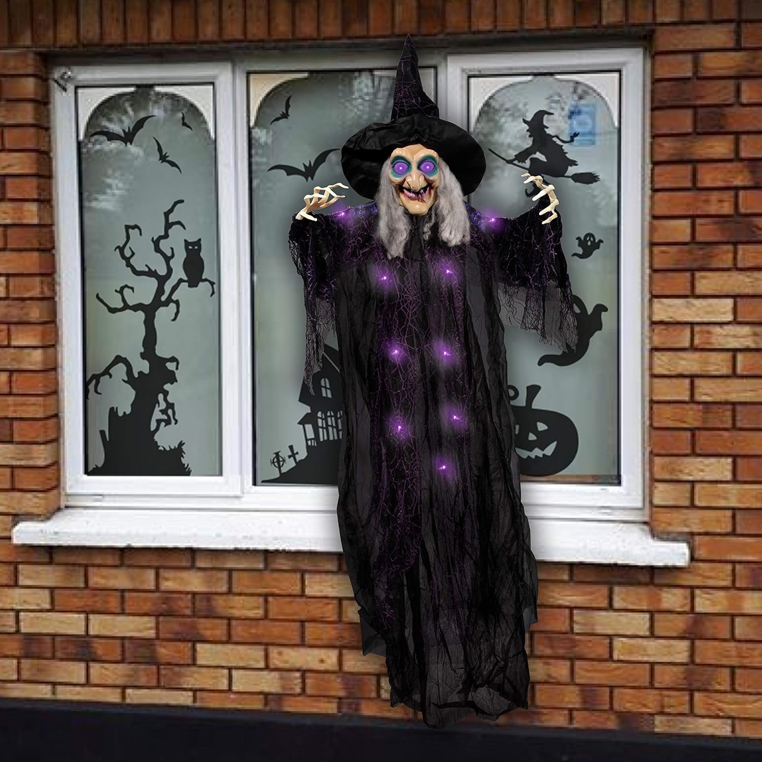 72” Hanging Animated Talking Witch Decoration (Green) with Light-up Eyes and sound activation function for Halloween Haunted House Prop Décor, Halloween Hanging Decorations, Outdoor/Indoor, Lawn Decor: Toys & Games