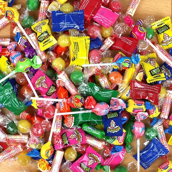 FRANKFORD MEGA VARIETY 2.5 POUND BULK CANDY BAG WITH WARHEADS, FRUITY CHEWS, SOUR BALLS, LOLLIPOPS, DOUBLE BUBBLE GUM, AND SMARTIES, OVER 225 PIECES