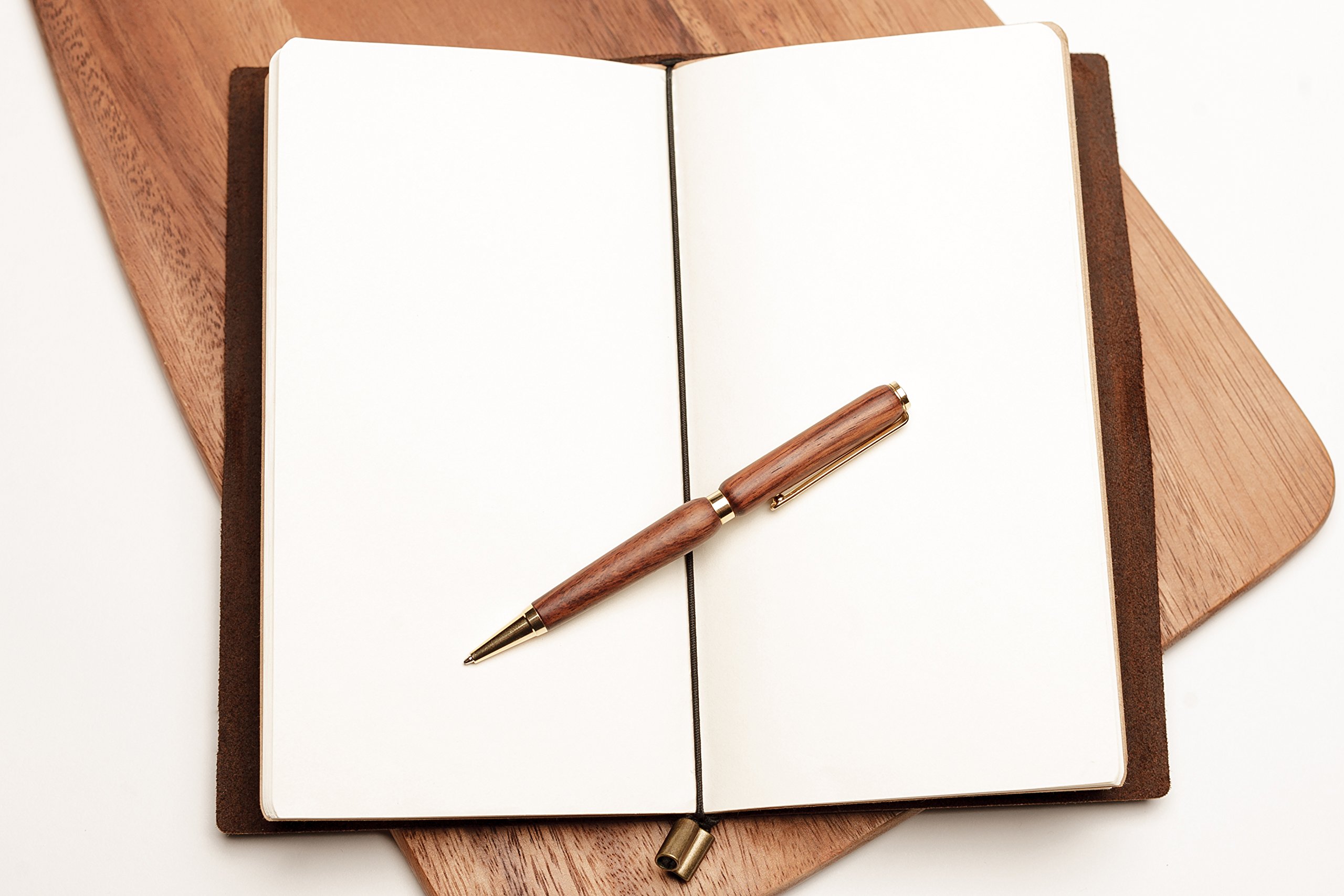 Cuaderno cuero | Libreta de Viaje, Rellenable, Travel Notebook, Bullet Journal, Gran Regalo, Diario para Escribir o Viajes. Agenda Cuero. Recargas en Blanco. (22 x 12cm) por Wanderings