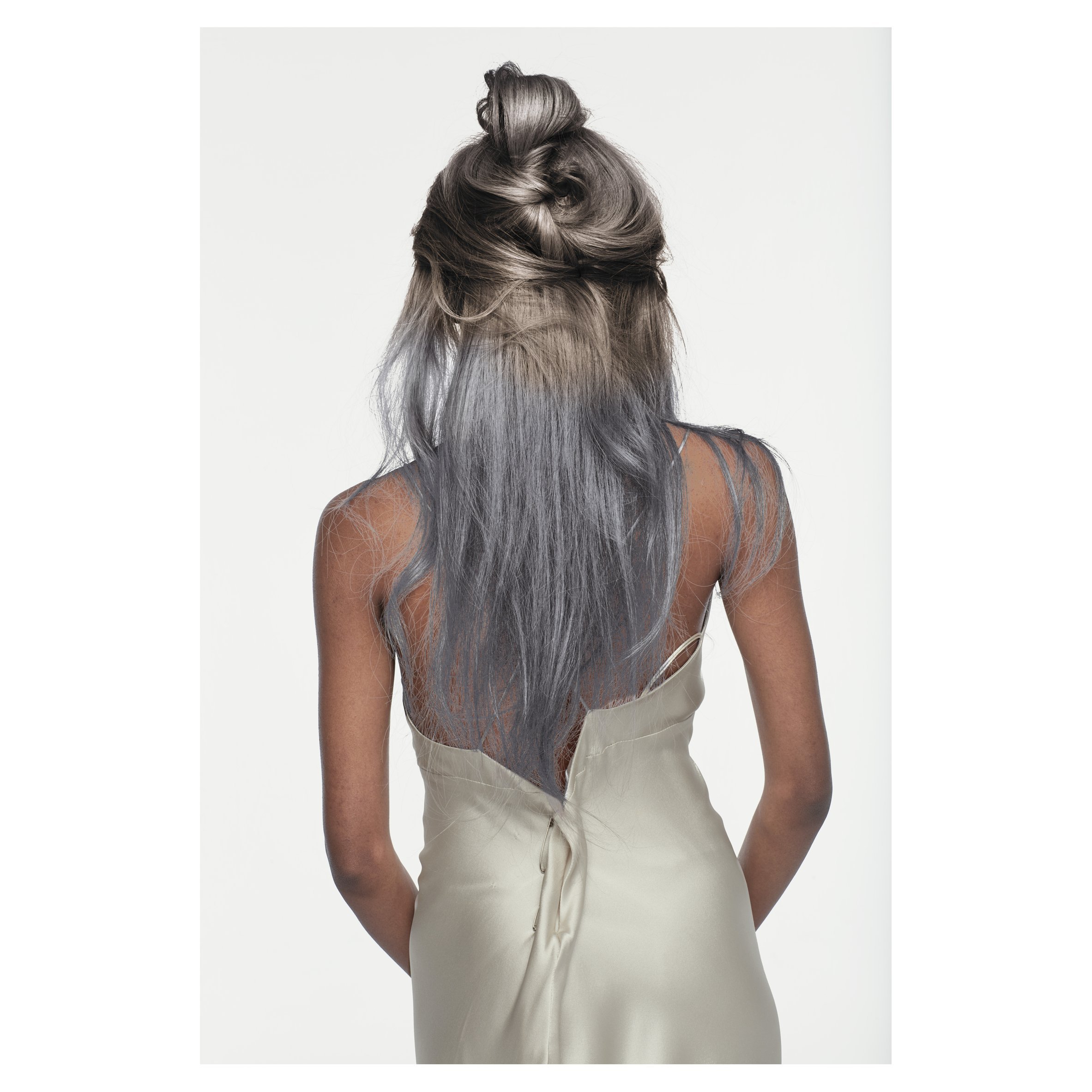 L Oreal Colorista Spray Grey Hair Colour Buy Online In Qatar
