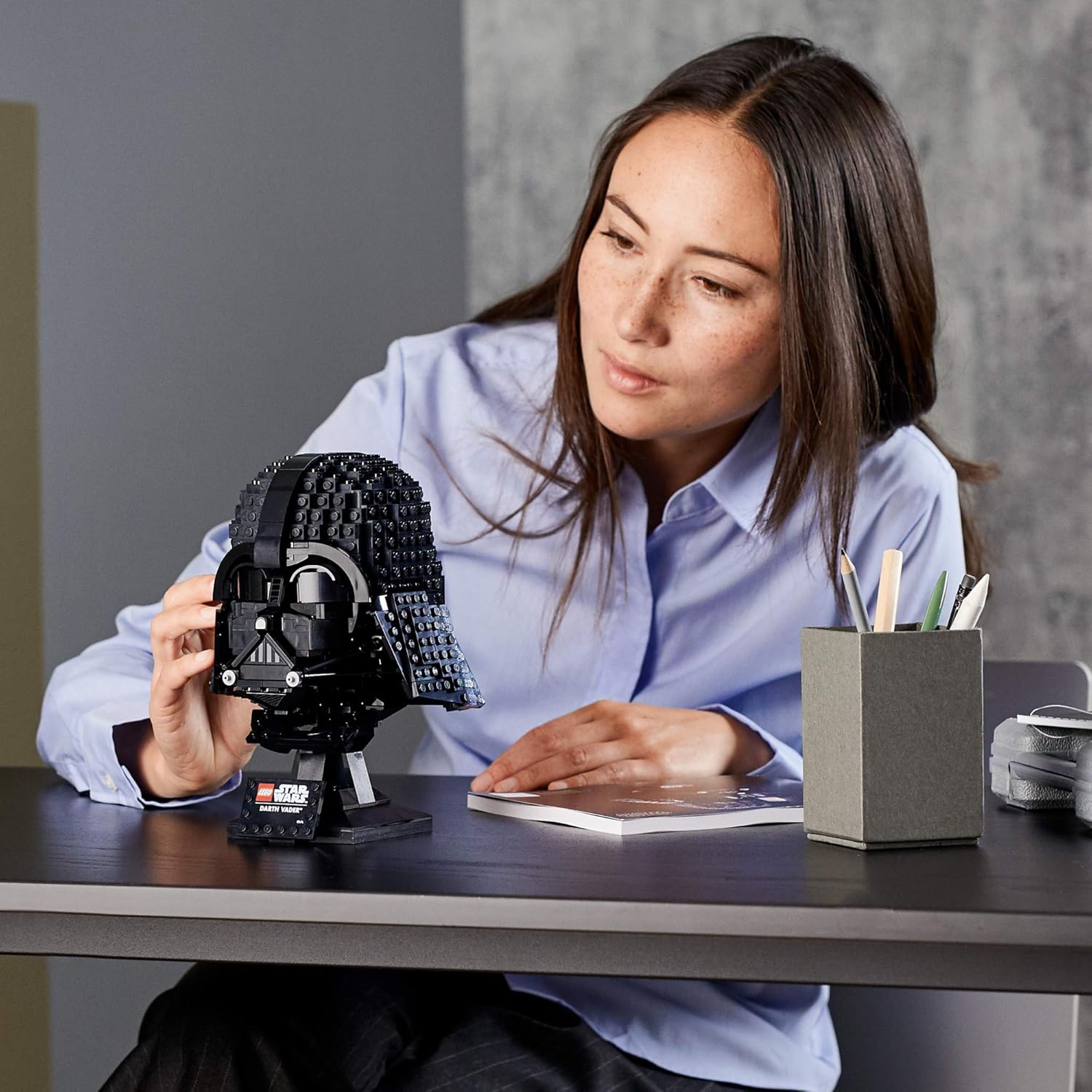 LEGO Star Wars Darth Vader Helmet 75304 Collectible Building Toy, New 2021 (834 Pieces): Toys & Games