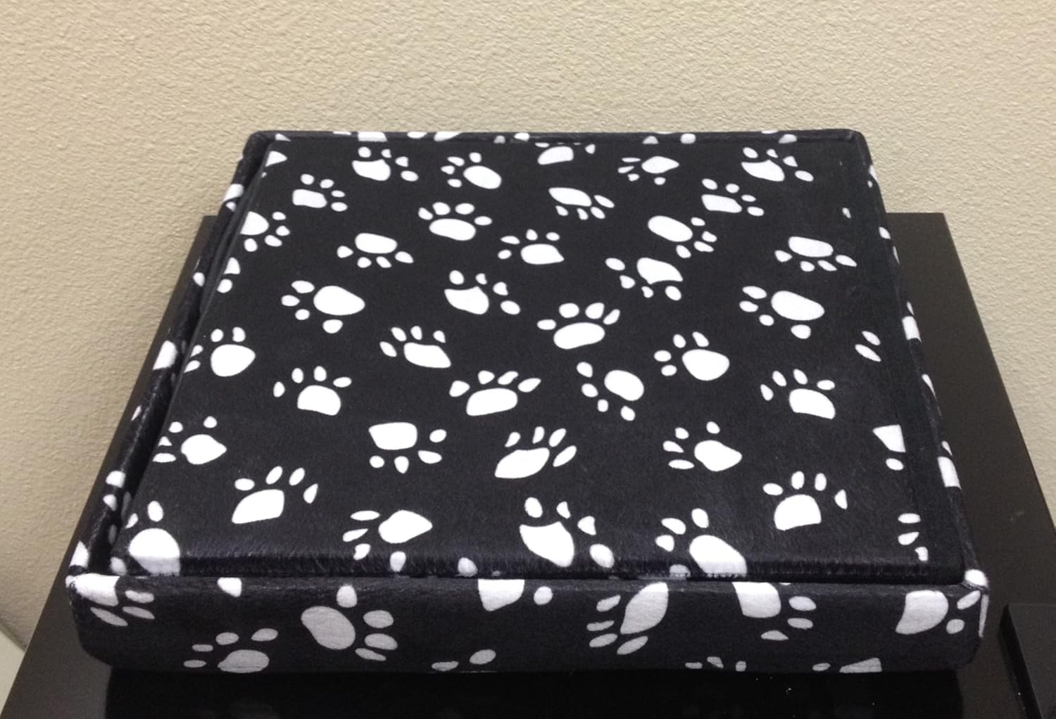 LOVE2PET Cat Palace Foldable/Portable Kennel, Charcoal with White Paw Prints: Pet Supplies