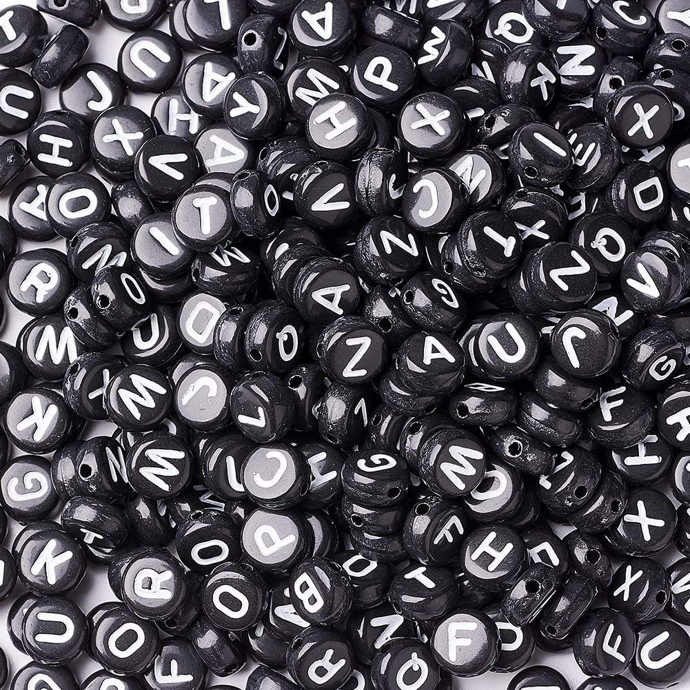 Cheriswelry 300pcs Acrylic Alphabet Beads 6mm Black White Flat Round Disc A-Z Letter Spacer Beads Charms for Jewellery Making Hole:2mm