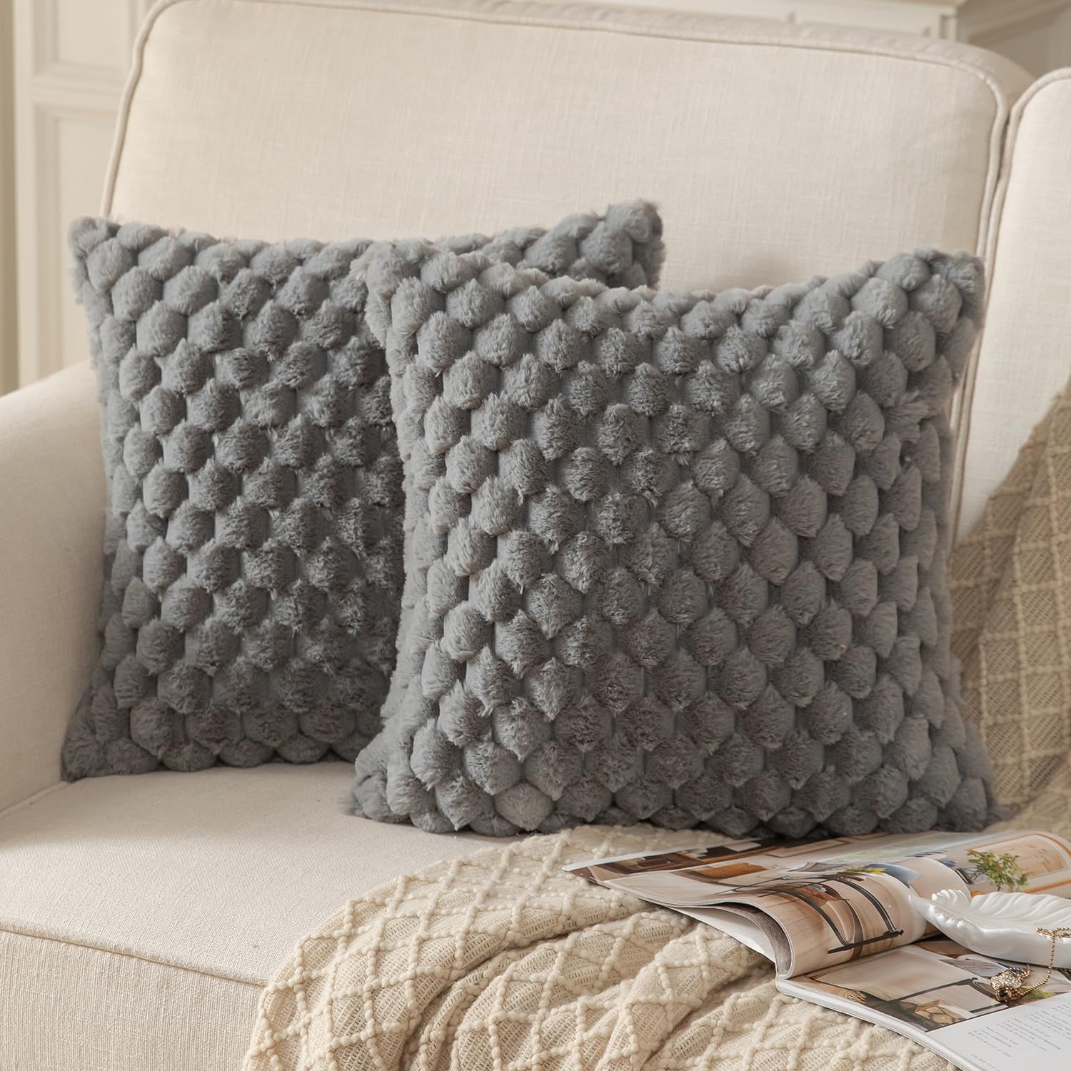 Mandioo Pack of 2 Grey Super Soft Plush Decorative Cushion Covers 26x26 inch 65x65 cm Wool Velvet Throw Pillow Covers cases Faux Fur fluffy Couch Sofa Bed Livingroom